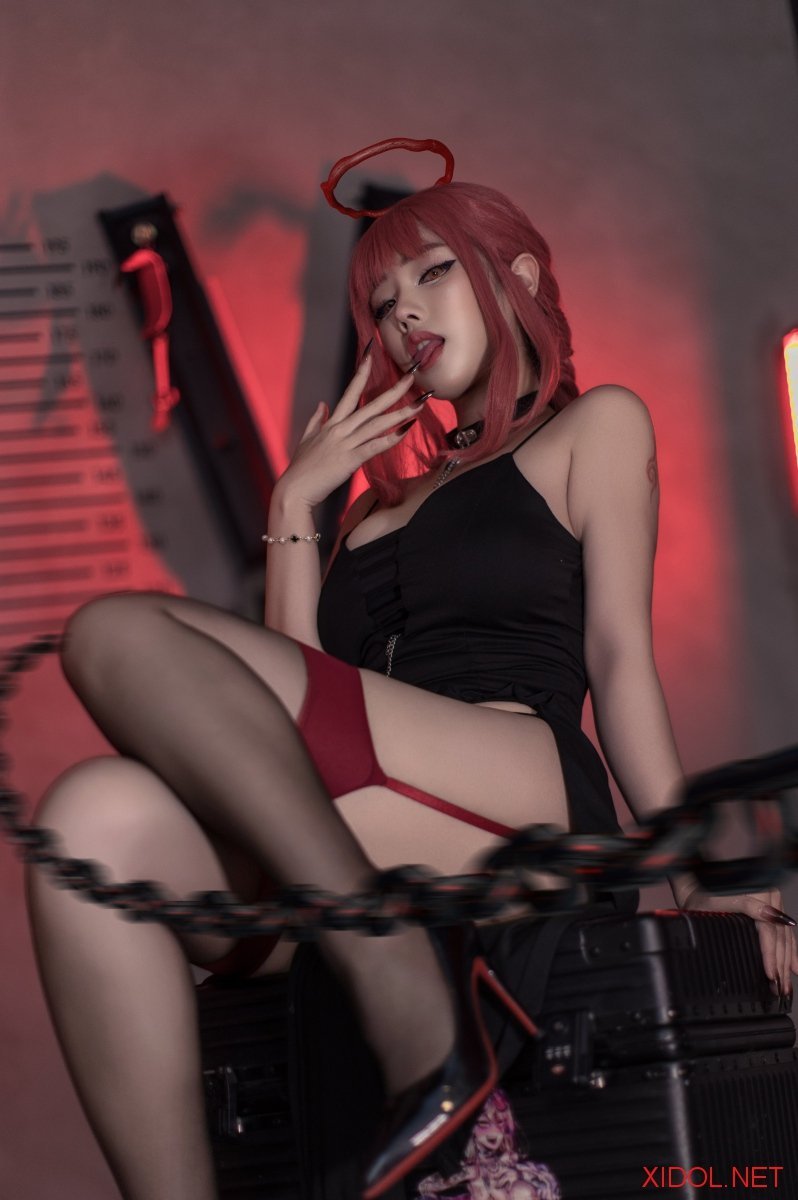 [Cosplay] 钛合金TiTi – 链锯人 玛奇玛