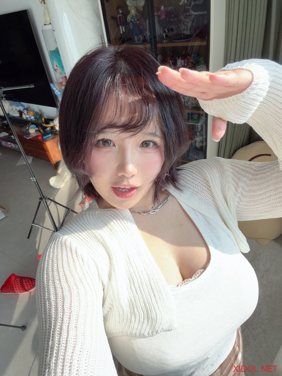 [Cosplay] 阿半今天很开心 太阳好 [87P5V-712MB]