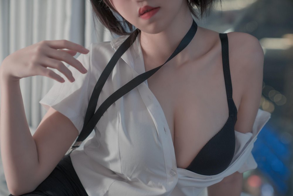 阿薰kaOri_黑絲OL[39P]