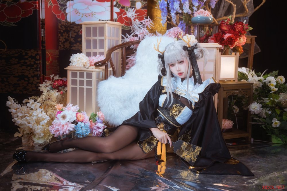 [Cosplay] 萌芽儿o0 白兔和服 [18P-266MB]