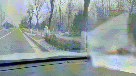 大神網約學生兼職妹穿上制服在路邊環衛車旁邊車震無套口爆吞精