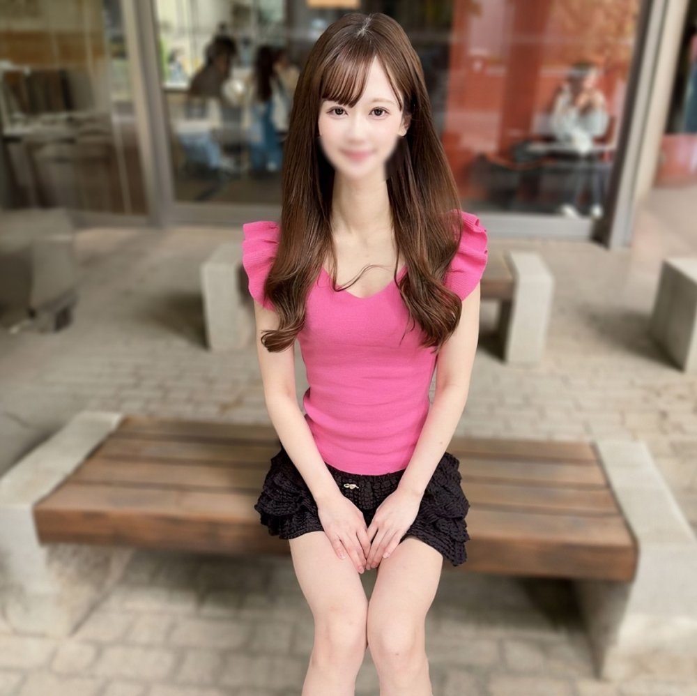 新FC2PPV 4700888 兼職模特的大二女生敏感度爆表