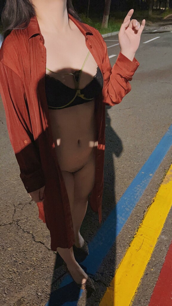 汽車美女 [31P]