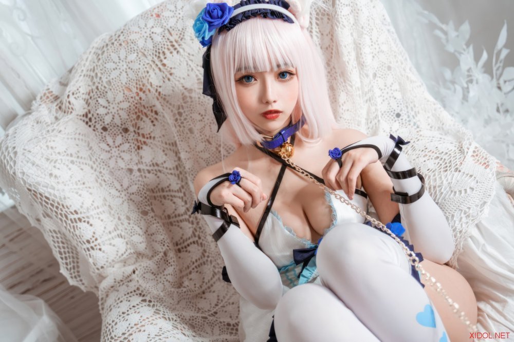 [Cosplay] Momoko葵葵 – 香子兰女仆