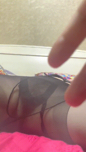 y高冷女神被同班小夥多次套路MJ絲襪 道具 制服各種玩弄