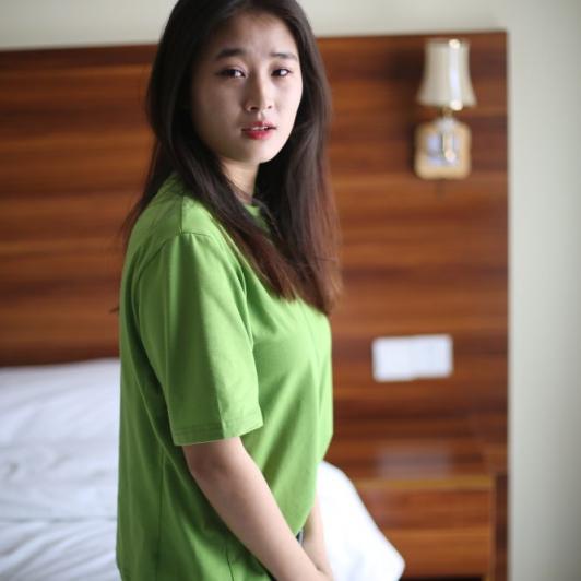 挺清新的良家少婦[58P]