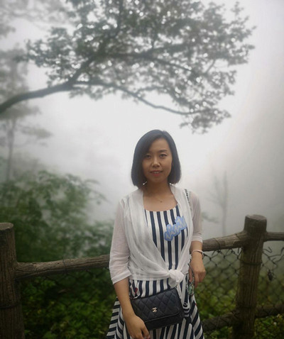 廣東極品騷妻莉莉被多人捆綁輪操徹底玩壞三洞齊開狂乾潮噴 菊花灌尿跳蛋塞逼 淫欲爆棚！