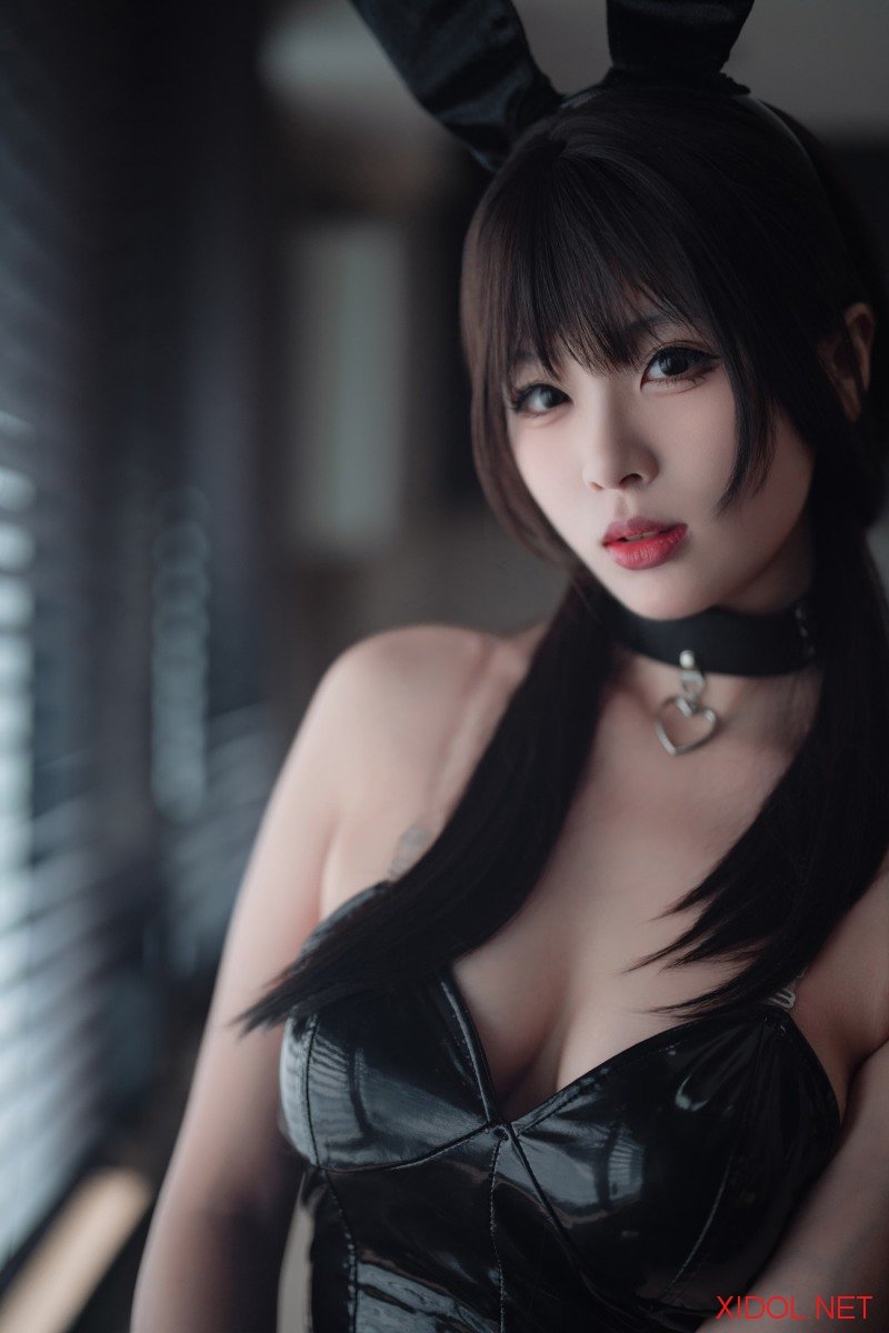 [Cosplay] 轩萧学姐 粘液兔女郎 [75P1V-838MB]