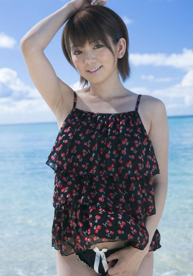 Alluring allgravure girl[20P]